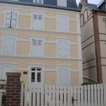 Studio Hyper Centre A 29 Metres De La Plage! * Cabourg
